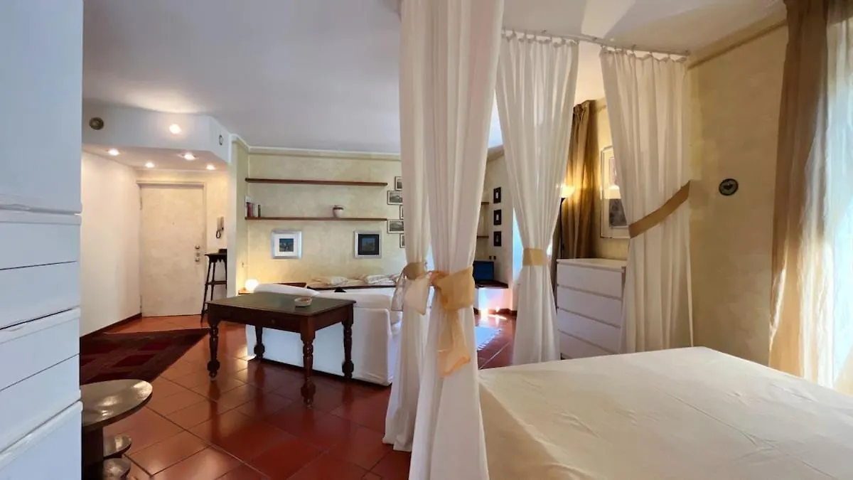 Welcome House - Affitti Brevi Italia Lecco 0*,