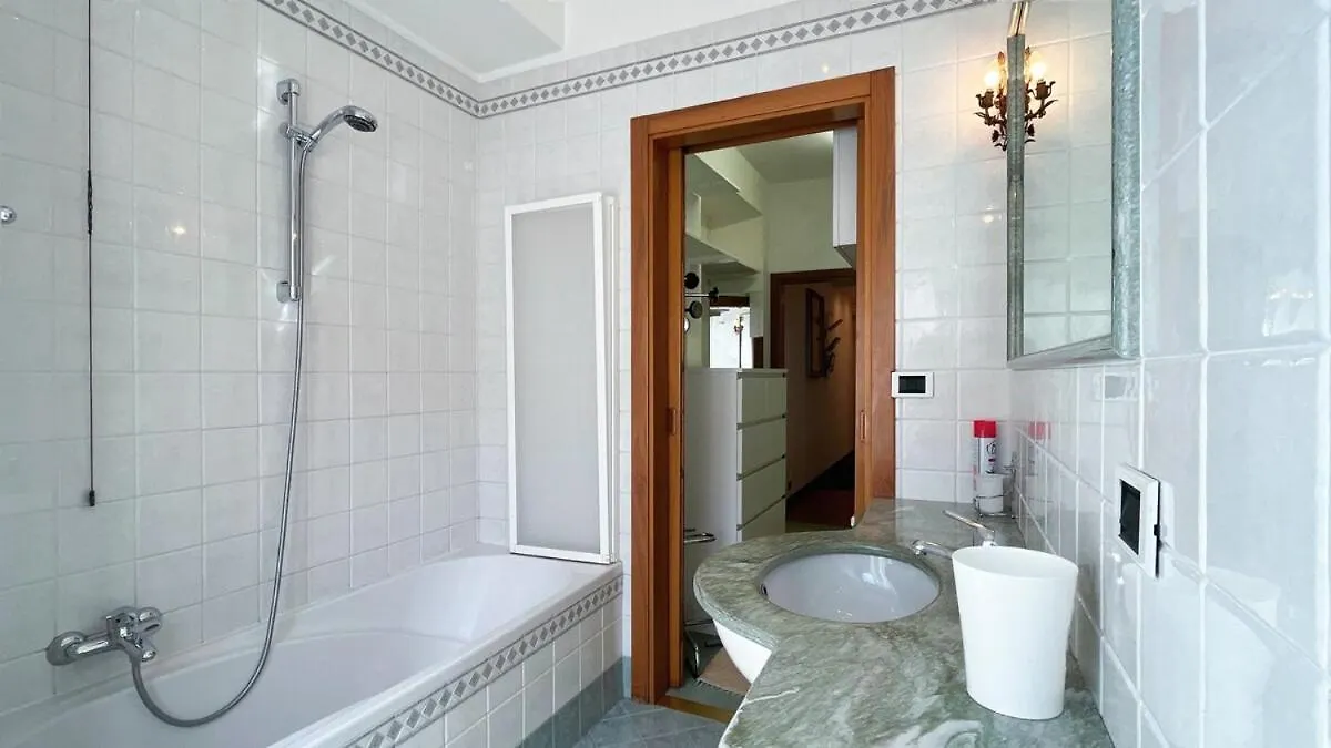 Apartamento Welcome House - Affitti Brevi Italia Lecco Itália